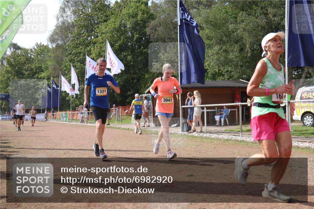 08.09.2024 - Airport Race Strokosch-Dieckow http://msf.ph/oto/6982920 08.09.2024 12:46:45 Ziel 115, 168, 263, 970, 1006, 1331, 1367, 3041, 3158 meine-sportfotos.de