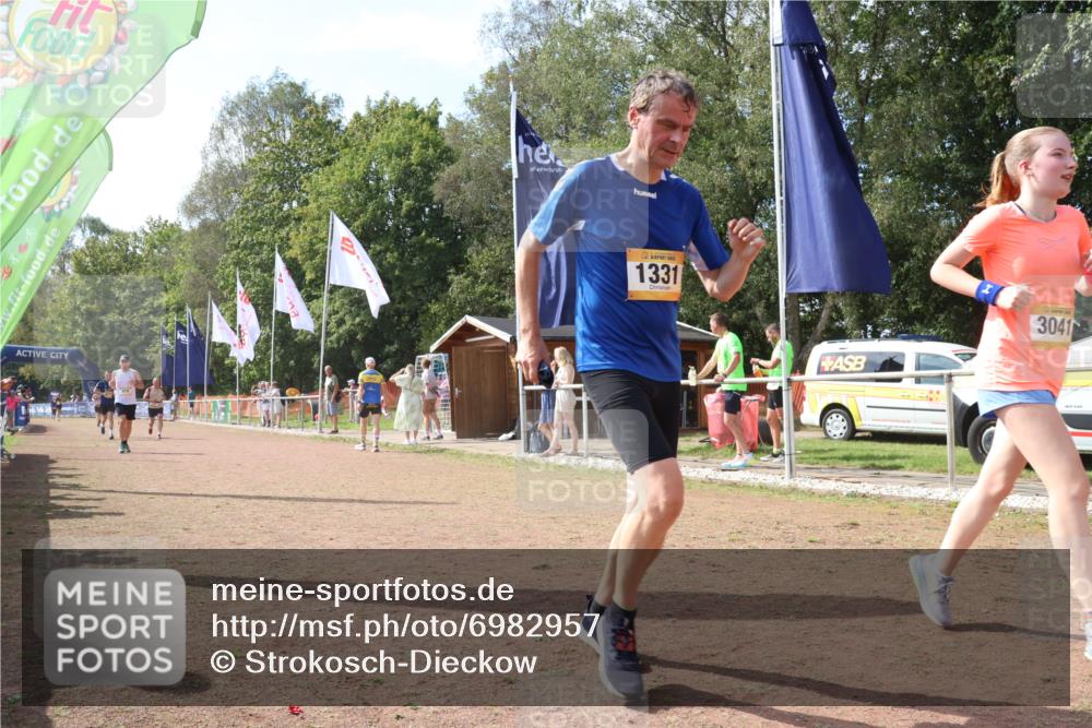 08.09.2024 - Airport Race Strokosch-Dieckow http://msf.ph/oto/6982957 08.09.2024 12:46:46 Ziel 115, 168, 263, 970, 1006, 1331, 3041, 3158 meine-sportfotos.de