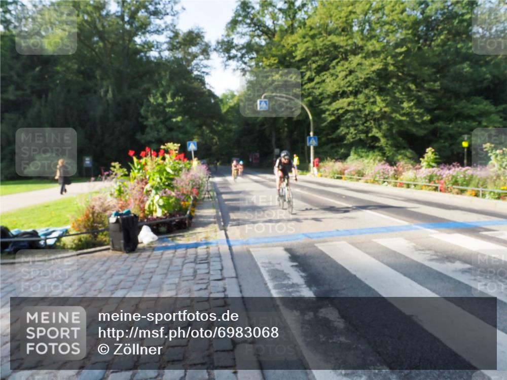 08.09.2024 - Stadtparktriathlon Zöllner http://msf.ph/oto/6983068 08.09.2024 09:28:10 Radfahren 107, 152, 154, 161, 163, 166, 168 meine-sportfotos.de