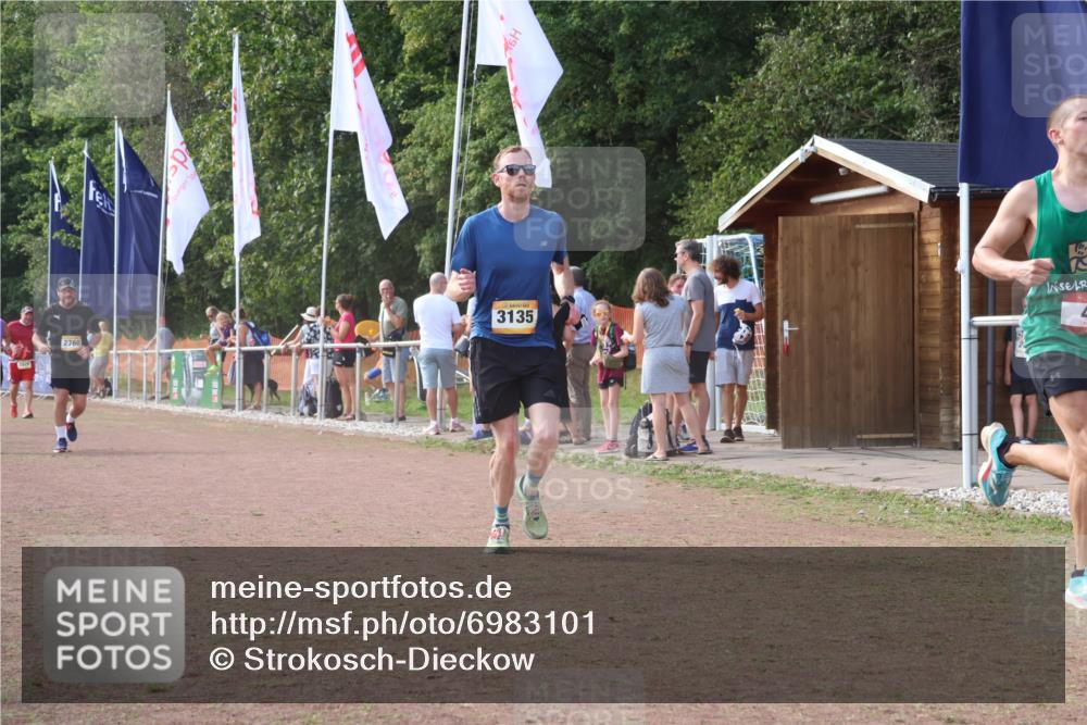 08.09.2024 - Airport Race Strokosch-Dieckow http://msf.ph/oto/6983101 08.09.2024 12:20:03 Ziel 45, 200, 489, 893, 2507, 2512, 2626, 2627, 2760, 2820, 3135 meine-sportfotos.de