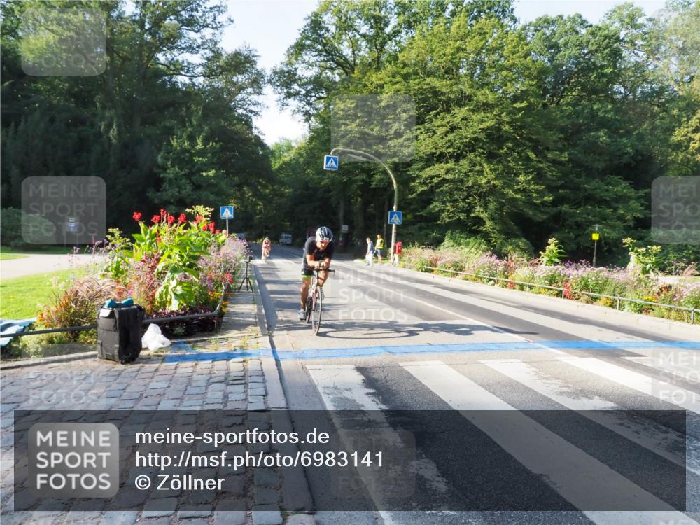 08.09.2024 - Stadtparktriathlon Zöllner http://msf.ph/oto/6983141 08.09.2024 09:29:09 Radfahren 90, 99, 121 meine-sportfotos.de