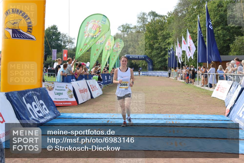 08.09.2024 - Airport Race Strokosch-Dieckow http://msf.ph/oto/6983146 08.09.2024 12:02:55 Ziel 2568, 2730, 3066 meine-sportfotos.de