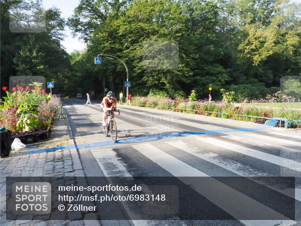 08.09.2024 - Stadtparktriathlon Zöllner http://msf.ph/oto/6983148 08.09.2024 09:29:12 Radfahren 90, 99, 121 meine-sportfotos.de