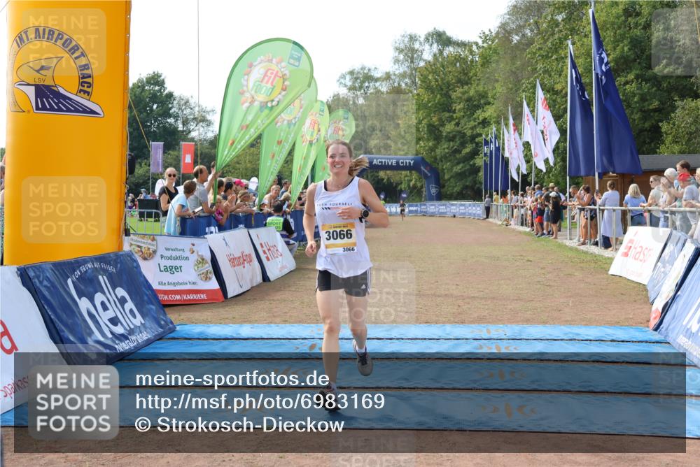 08.09.2024 - Airport Race Strokosch-Dieckow http://msf.ph/oto/6983169 08.09.2024 12:02:55 Ziel 2568, 2730, 3066 meine-sportfotos.de
