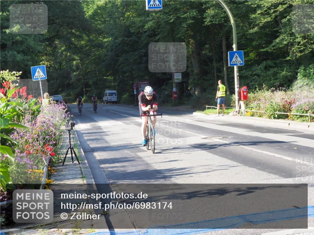 08.09.2024 - Stadtparktriathlon Zöllner http://msf.ph/oto/6983174 08.09.2024 09:29:41 Radfahren 94, 108, 123 meine-sportfotos.de