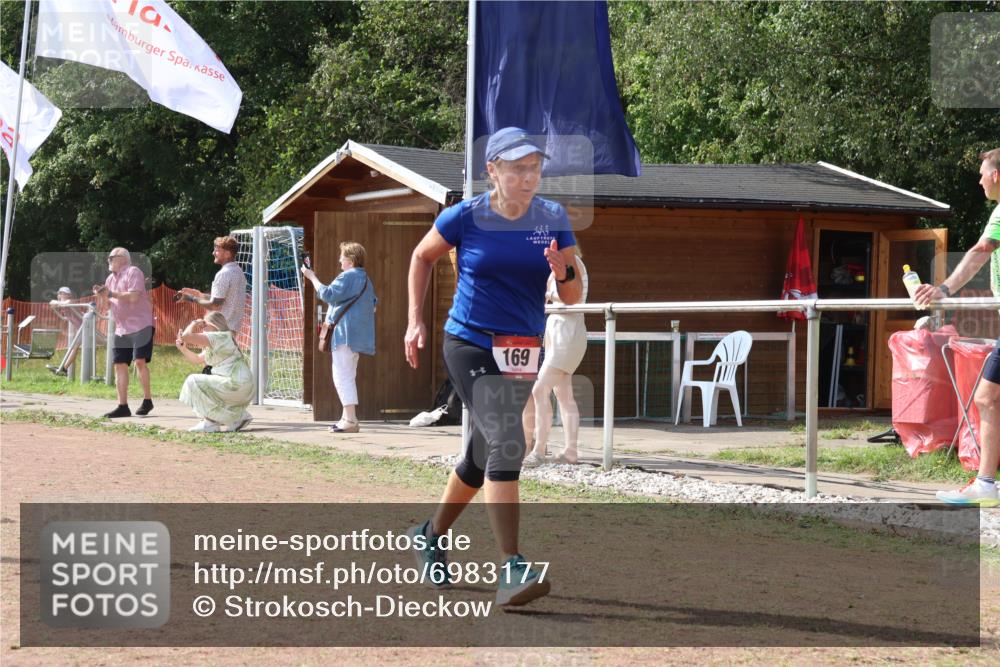 08.09.2024 - Airport Race Strokosch-Dieckow http://msf.ph/oto/6983177 08.09.2024 12:47:06 Ziel 169, 323, 741, 1213, 3104 meine-sportfotos.de