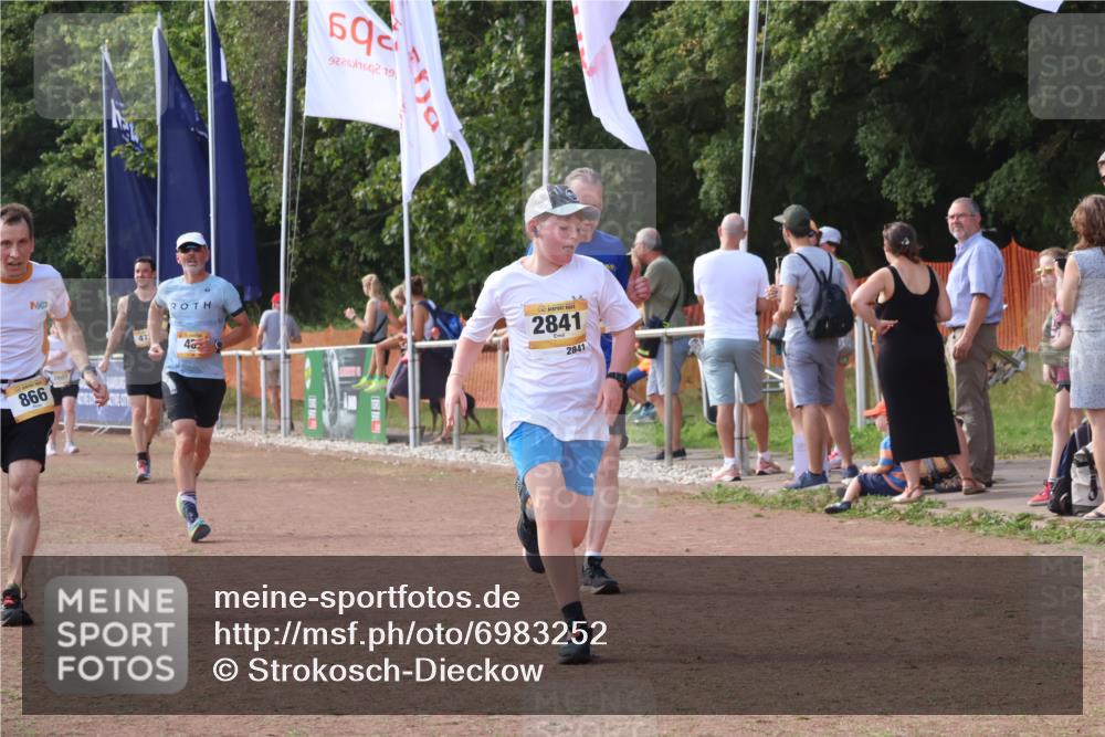 08.09.2024 - Airport Race Strokosch-Dieckow http://msf.ph/oto/6983252 08.09.2024 12:20:20 Ziel 77, 455, 866, 2841, 3147 meine-sportfotos.de