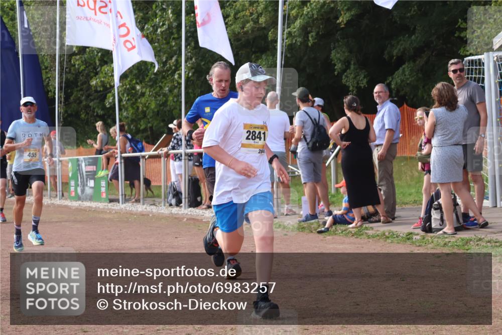 08.09.2024 - Airport Race Strokosch-Dieckow http://msf.ph/oto/6983257 08.09.2024 12:20:20 Ziel 77, 455, 866, 2841, 3147 meine-sportfotos.de