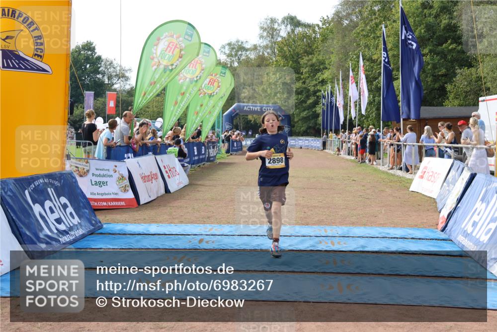 08.09.2024 - Airport Race Strokosch-Dieckow http://msf.ph/oto/6983267 08.09.2024 12:03:09 Ziel 2898 meine-sportfotos.de