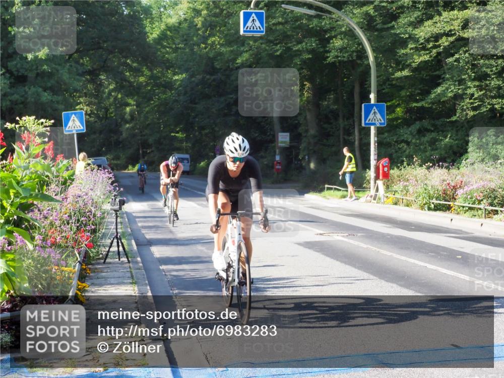 08.09.2024 - Stadtparktriathlon Zöllner http://msf.ph/oto/6983283 08.09.2024 09:31:04 Radfahren 97, 174, 178 meine-sportfotos.de
