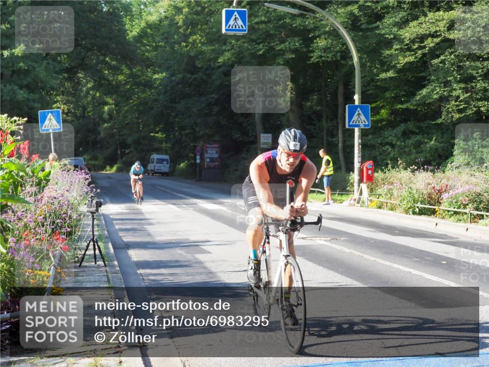 08.09.2024 - Stadtparktriathlon Zöllner http://msf.ph/oto/6983295 08.09.2024 09:31:05 Radfahren 97, 174, 178 meine-sportfotos.de