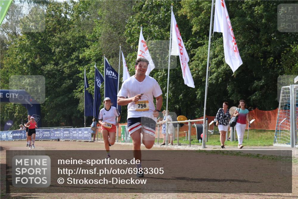 08.09.2024 - Airport Race Strokosch-Dieckow http://msf.ph/oto/6983305 08.09.2024 12:47:28 Ziel 756, 1140, 1164 meine-sportfotos.de