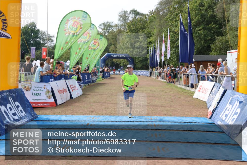 08.09.2024 - Airport Race Strokosch-Dieckow http://msf.ph/oto/6983317 08.09.2024 12:03:18 Ziel 2614, 3074, 3081 meine-sportfotos.de