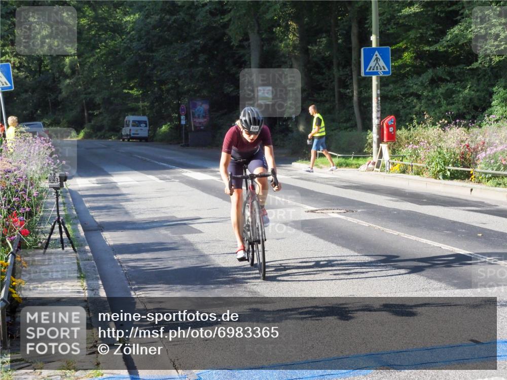 08.09.2024 - Stadtparktriathlon Zöllner http://msf.ph/oto/6983365 08.09.2024 09:31:49 Radfahren 144 meine-sportfotos.de