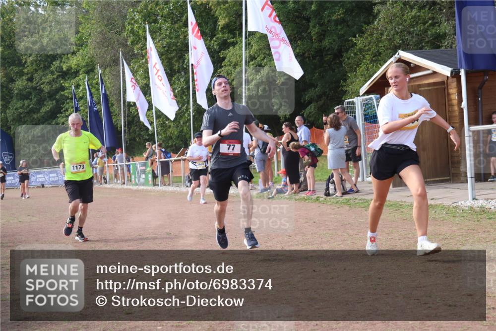 08.09.2024 - Airport Race Strokosch-Dieckow http://msf.ph/oto/6983374 08.09.2024 12:20:29 Ziel 77, 1173, 2607, 3004 meine-sportfotos.de