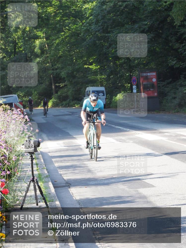 08.09.2024 - Stadtparktriathlon Zöllner http://msf.ph/oto/6983376 08.09.2024 09:32:09 Radfahren 124, 140 meine-sportfotos.de