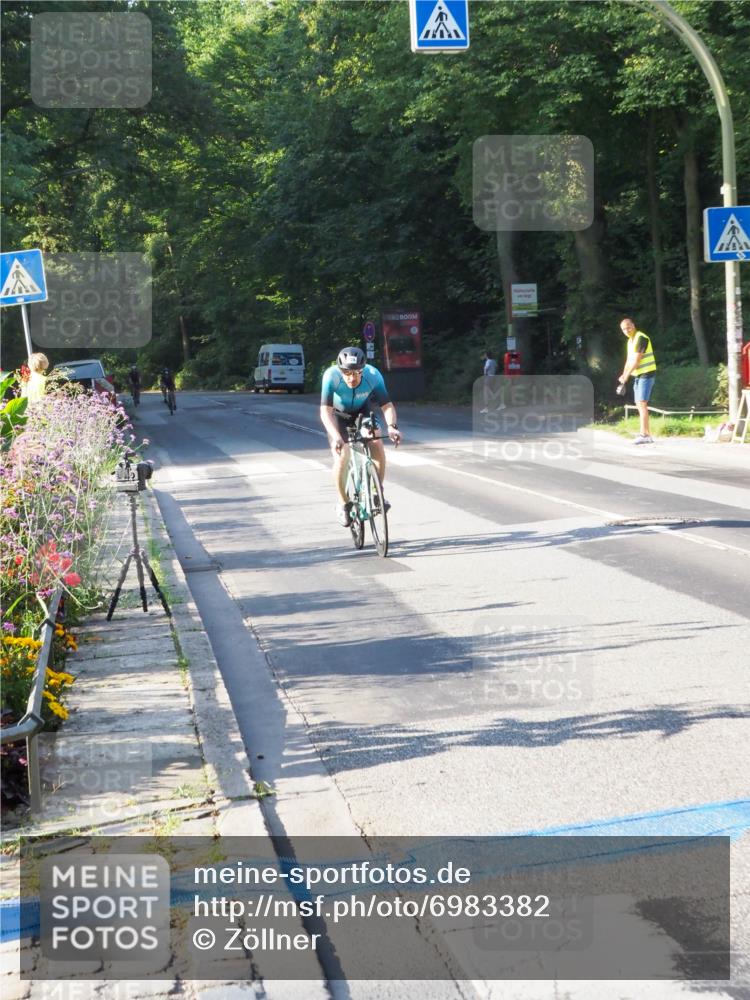 08.09.2024 - Stadtparktriathlon Zöllner http://msf.ph/oto/6983382 08.09.2024 09:32:10 Radfahren 124, 140 meine-sportfotos.de