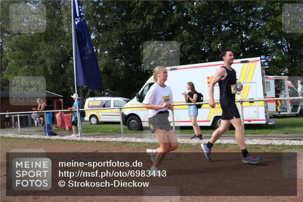 08.09.2024 - Airport Race Strokosch-Dieckow http://msf.ph/oto/6983413 08.09.2024 12:20:31 Ziel 1173, 2607, 3004 meine-sportfotos.de
