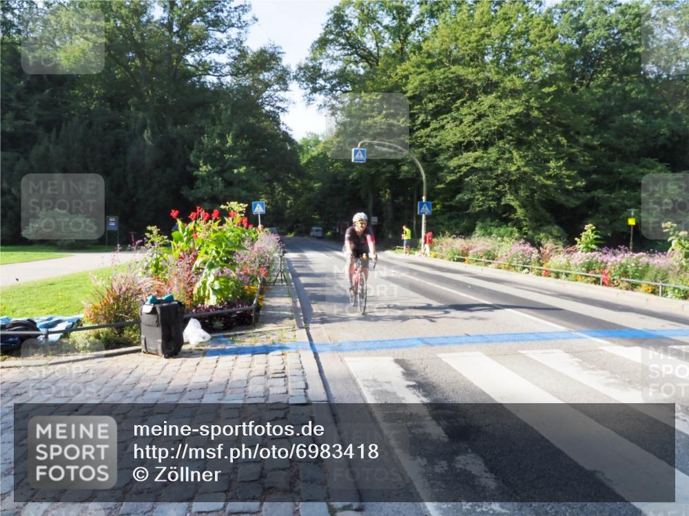 08.09.2024 - Stadtparktriathlon Zöllner http://msf.ph/oto/6983418 08.09.2024 09:32:22 Radfahren 95 meine-sportfotos.de