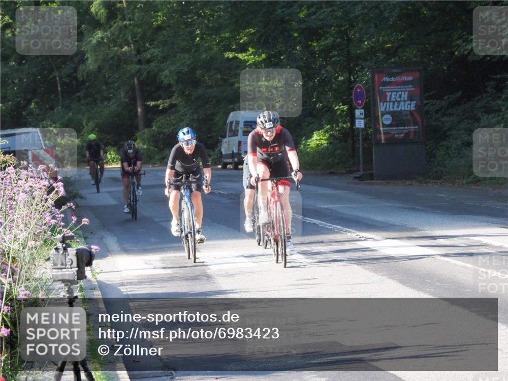 08.09.2024 - Stadtparktriathlon Zöllner http://msf.ph/oto/6983423 08.09.2024 09:32:54 Radfahren 128, 155, 156, 169, 173, 175 meine-sportfotos.de