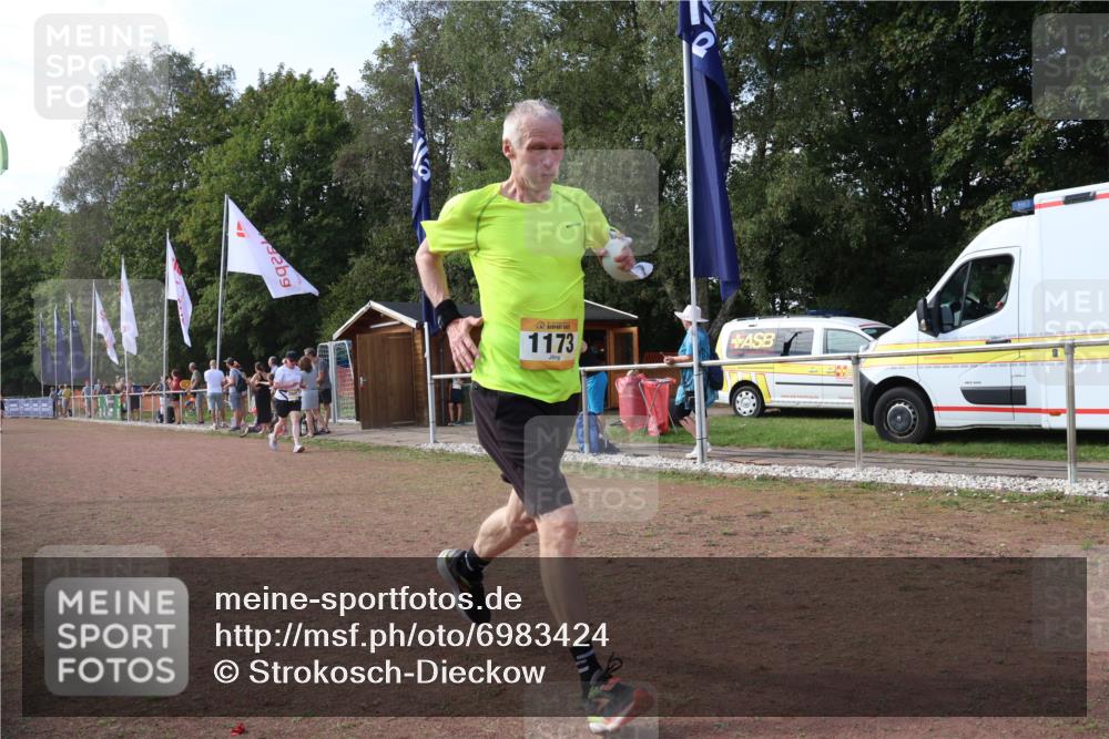 08.09.2024 - Airport Race Strokosch-Dieckow http://msf.ph/oto/6983424 08.09.2024 12:20:32 Ziel 1173, 2607, 3004 meine-sportfotos.de