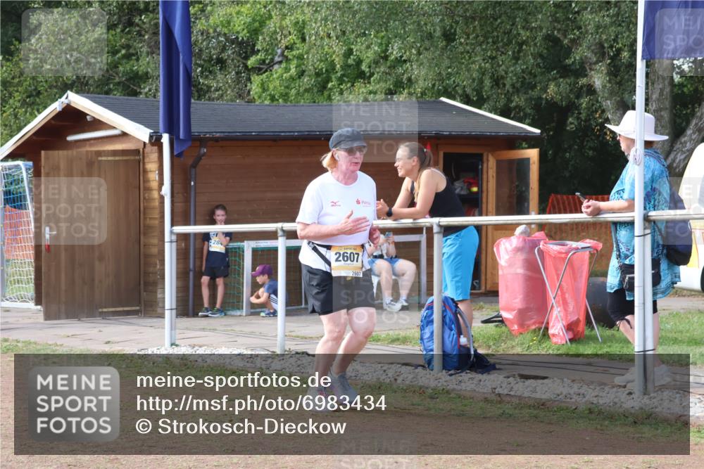 08.09.2024 - Airport Race Strokosch-Dieckow http://msf.ph/oto/6983434 08.09.2024 12:20:35 Ziel 2576, 2607 meine-sportfotos.de