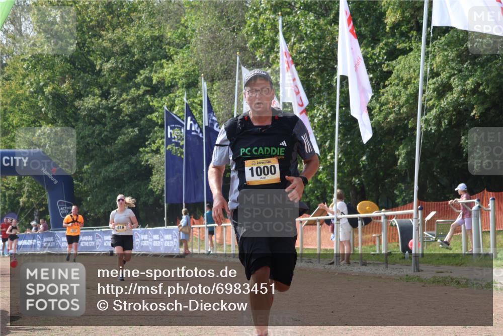 08.09.2024 - Airport Race Strokosch-Dieckow http://msf.ph/oto/6983451 08.09.2024 12:47:43 Ziel 819, 1000 meine-sportfotos.de