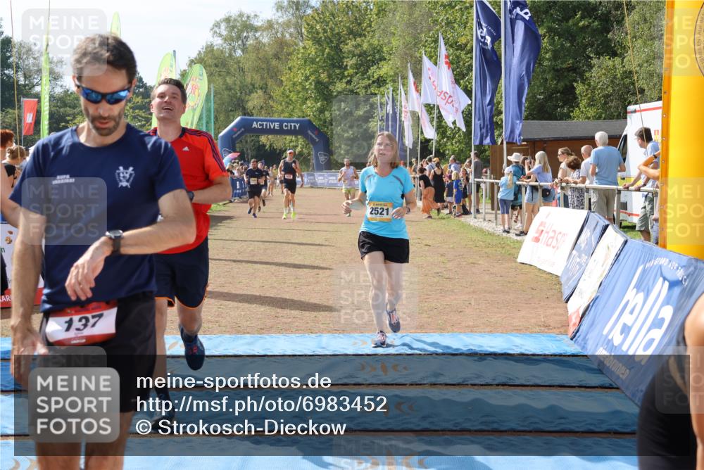 08.09.2024 - Airport Race Strokosch-Dieckow http://msf.ph/oto/6983452 08.09.2024 12:14:26 Ziel 137, 397, 615, 809, 1116, 1488, 2521, 2535, 2765, 3003, 3037, 3078, 3146 meine-sportfotos.de