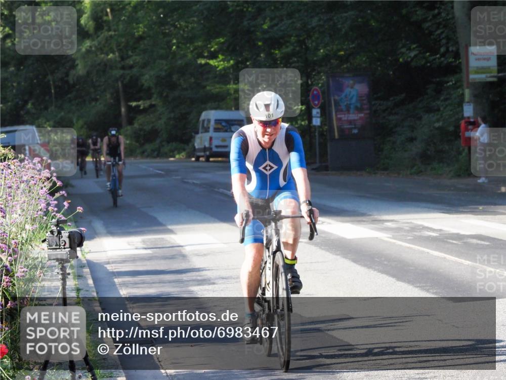 08.09.2024 - Stadtparktriathlon Zöllner http://msf.ph/oto/6983467 08.09.2024 09:33:08 Radfahren 101, 111, 128, 132, 157, 171, 176 meine-sportfotos.de