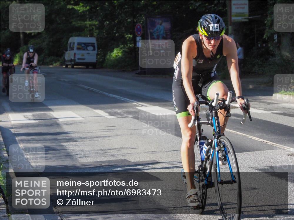 08.09.2024 - Stadtparktriathlon Zöllner http://msf.ph/oto/6983473 08.09.2024 09:33:12 Radfahren 101, 111, 132, 157, 167, 171 meine-sportfotos.de