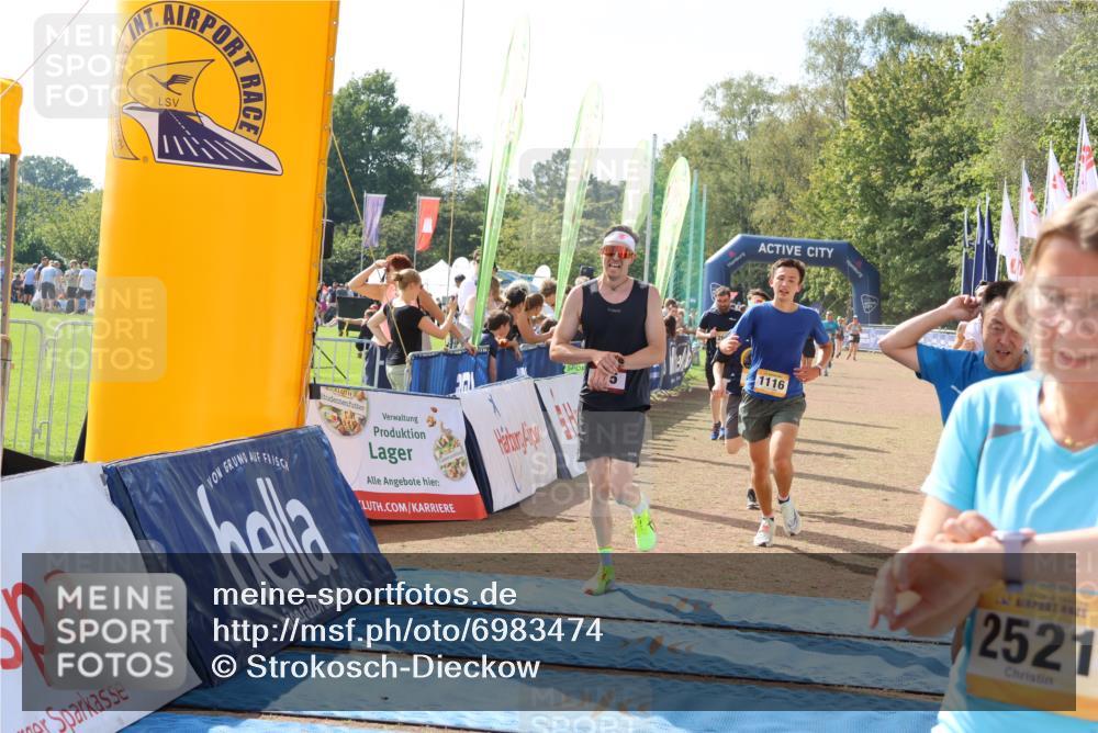 08.09.2024 - Airport Race Strokosch-Dieckow http://msf.ph/oto/6983474 08.09.2024 12:14:31 Ziel 137, 397, 615, 809, 1116, 1488, 2521, 2535, 2605, 3037, 3078, 3146 meine-sportfotos.de