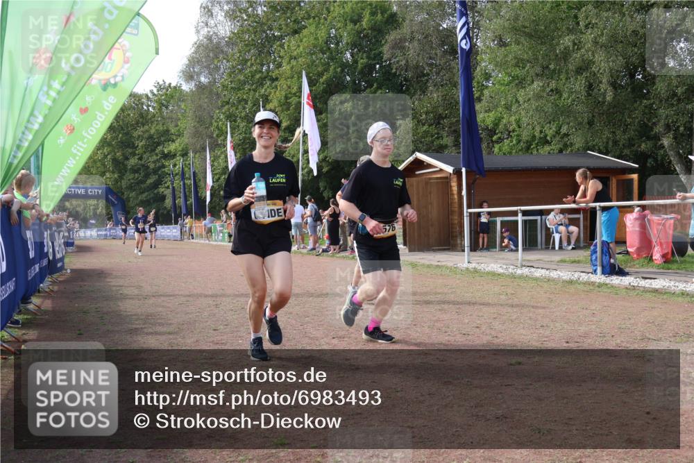 08.09.2024 - Airport Race Strokosch-Dieckow http://msf.ph/oto/6983493 08.09.2024 12:20:44 Ziel 2576, 2594, 2878, 3056 meine-sportfotos.de