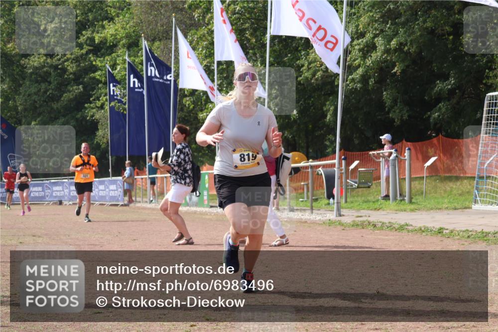 08.09.2024 - Airport Race Strokosch-Dieckow http://msf.ph/oto/6983496 08.09.2024 12:47:48 Ziel 321, 819, 1153 meine-sportfotos.de