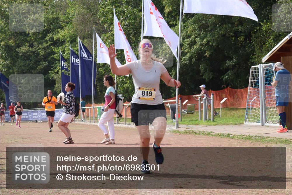 08.09.2024 - Airport Race Strokosch-Dieckow http://msf.ph/oto/6983501 08.09.2024 12:47:48 Ziel 321, 819, 1153 meine-sportfotos.de