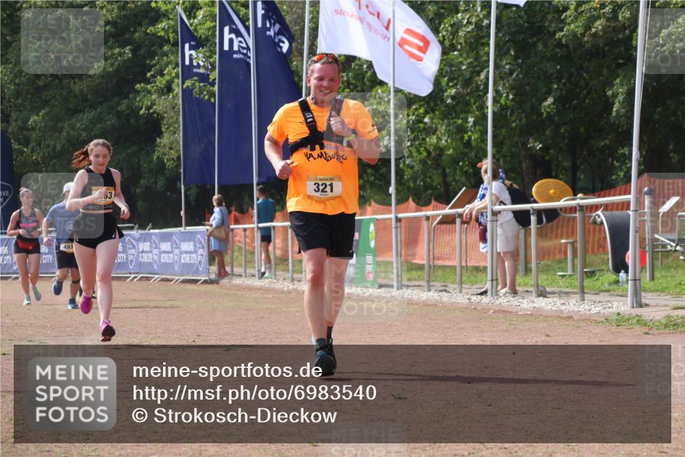 08.09.2024 - Airport Race Strokosch-Dieckow http://msf.ph/oto/6983540 08.09.2024 12:47:54 Ziel 321, 493, 1153 meine-sportfotos.de