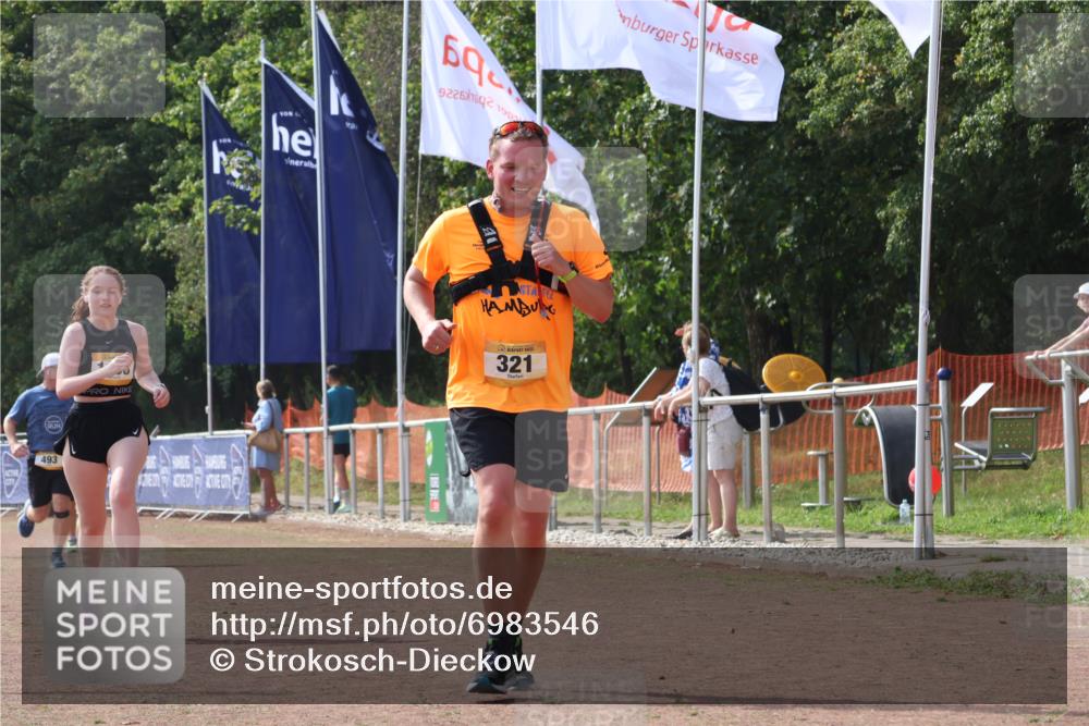 08.09.2024 - Airport Race Strokosch-Dieckow http://msf.ph/oto/6983546 08.09.2024 12:47:54 Ziel 321, 493, 1153 meine-sportfotos.de
