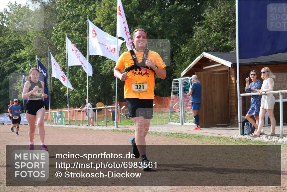08.09.2024 - Airport Race Strokosch-Dieckow http://msf.ph/oto/6983561 08.09.2024 12:47:56 Ziel 57, 321, 493, 1153 meine-sportfotos.de