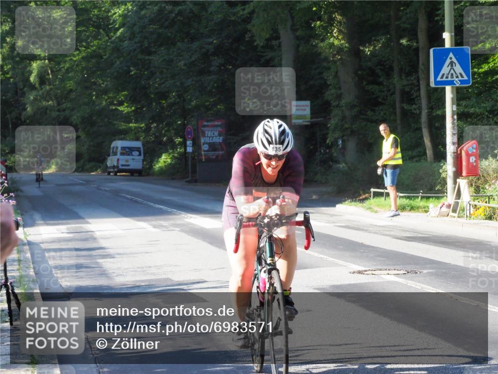 08.09.2024 - Stadtparktriathlon Zöllner http://msf.ph/oto/6983571 08.09.2024 09:34:49 Radfahren 135, 141, 165 meine-sportfotos.de