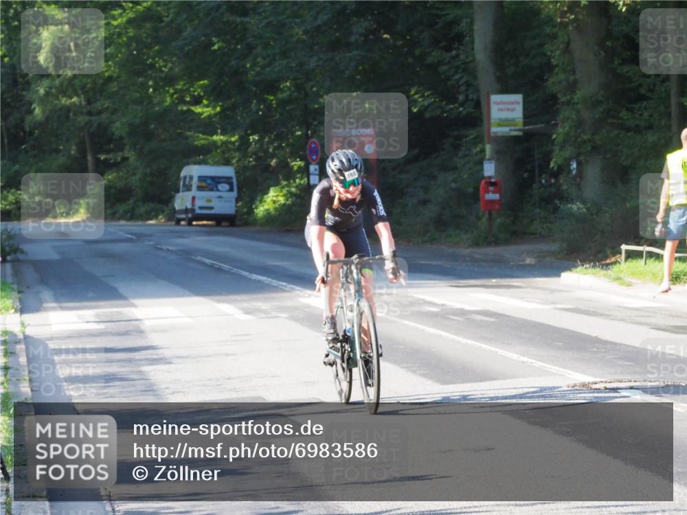 08.09.2024 - Stadtparktriathlon Zöllner http://msf.ph/oto/6983586 08.09.2024 09:35:11 Radfahren 168 meine-sportfotos.de