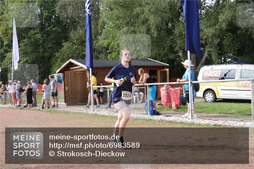 08.09.2024 - Airport Race Strokosch-Dieckow http://msf.ph/oto/6983589 08.09.2024 12:20:55 Ziel 328, 478, 1174, 1203, 1254, 2828 meine-sportfotos.de