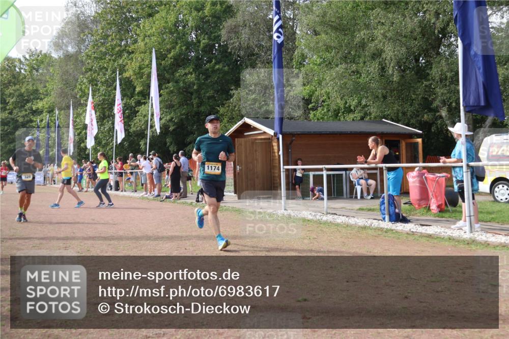 08.09.2024 - Airport Race Strokosch-Dieckow http://msf.ph/oto/6983617 08.09.2024 12:21:00 Ziel 328, 1174, 1203, 1254, 1420 meine-sportfotos.de