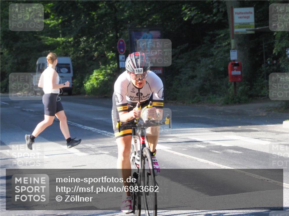08.09.2024 - Stadtparktriathlon Zöllner http://msf.ph/oto/6983662 08.09.2024 09:35:55 Radfahren 150, 162 meine-sportfotos.de