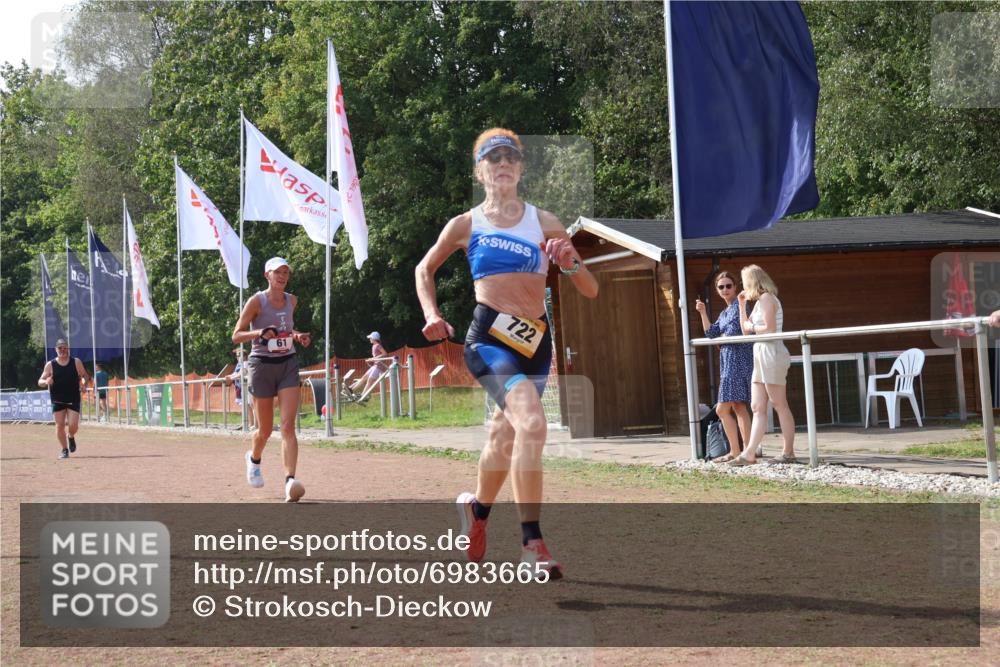 08.09.2024 - Airport Race Strokosch-Dieckow http://msf.ph/oto/6983665 08.09.2024 12:48:13 Ziel 61, 364, 1378, 3096 meine-sportfotos.de