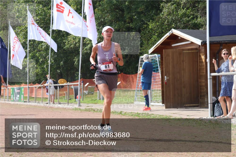 08.09.2024 - Airport Race Strokosch-Dieckow http://msf.ph/oto/6983680 08.09.2024 12:48:14 Ziel 61, 364, 1378, 3096 meine-sportfotos.de
