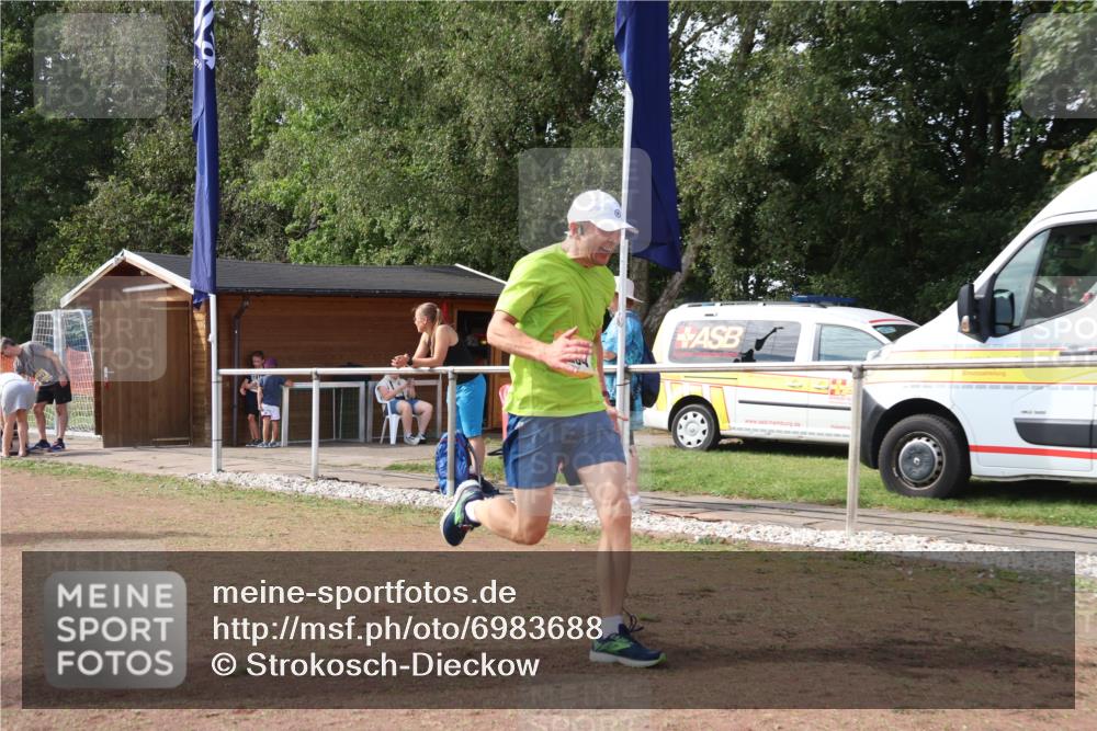 08.09.2024 - Airport Race Strokosch-Dieckow http://msf.ph/oto/6983688 08.09.2024 12:21:06 Ziel 1254, 1420 meine-sportfotos.de
