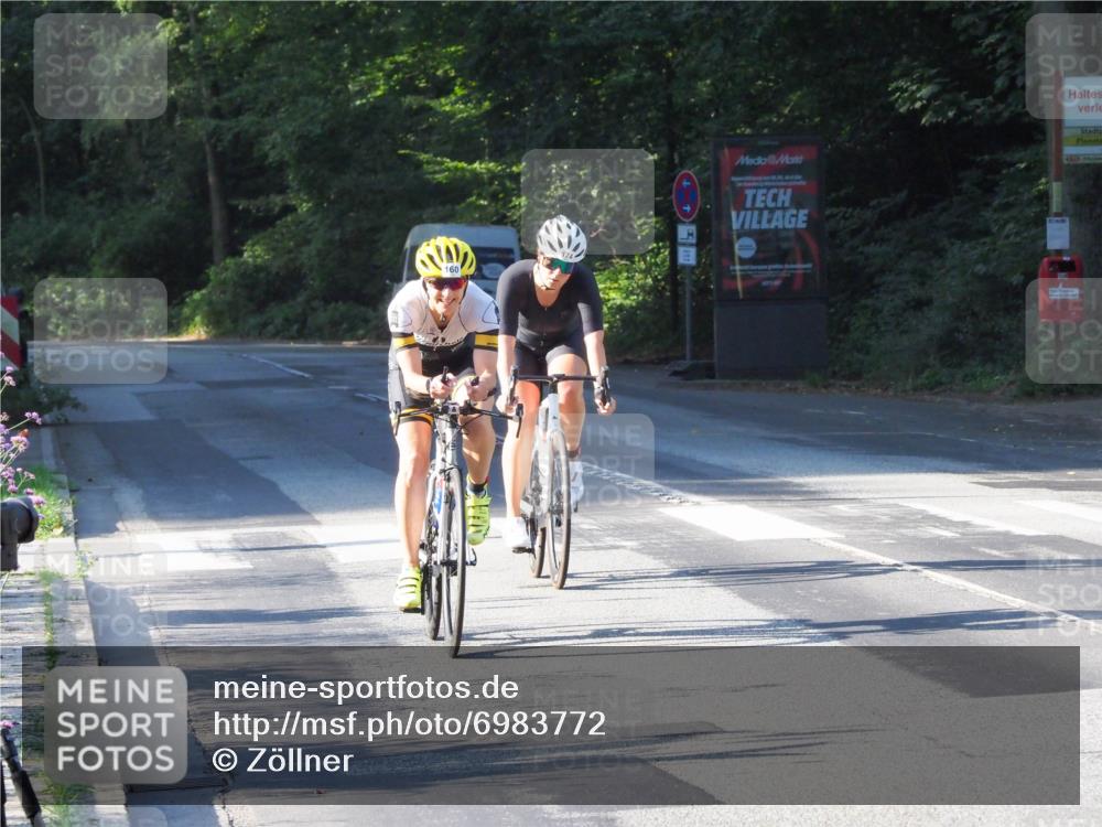 08.09.2024 - Stadtparktriathlon Zöllner http://msf.ph/oto/6983772 08.09.2024 09:38:01 Radfahren 160, 174 meine-sportfotos.de