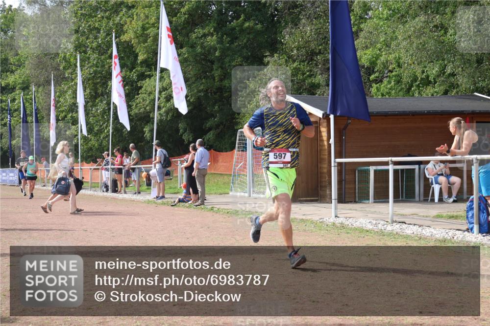 08.09.2024 - Airport Race Strokosch-Dieckow http://msf.ph/oto/6983787 08.09.2024 12:21:37 Ziel 597, 936, 2601, 2789 meine-sportfotos.de