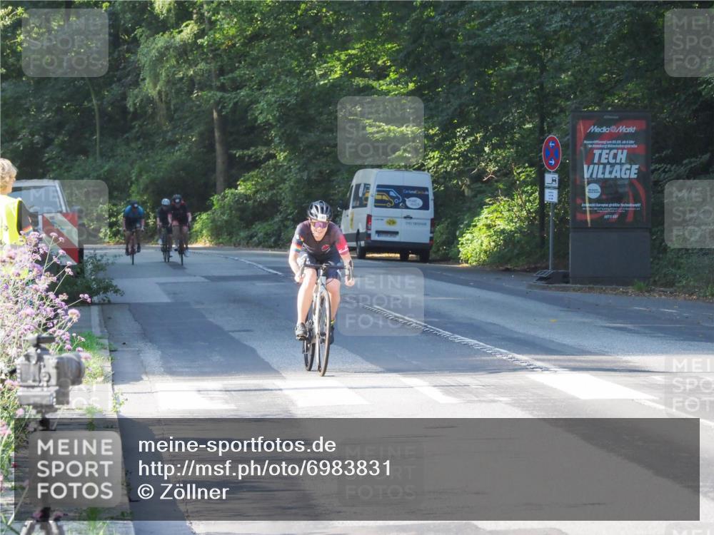 08.09.2024 - Stadtparktriathlon Zöllner http://msf.ph/oto/6983831 08.09.2024 09:39:24 Radfahren 140, 155, 175 meine-sportfotos.de