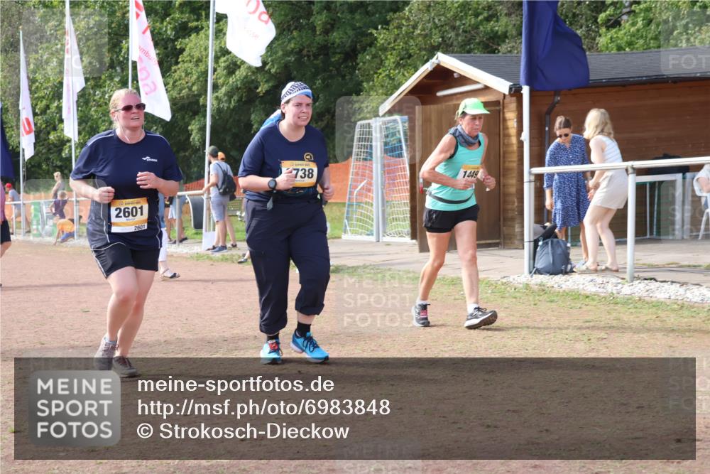 08.09.2024 - Airport Race Strokosch-Dieckow http://msf.ph/oto/6983848 08.09.2024 12:21:46 Ziel 473, 936, 1449, 2601, 2738 meine-sportfotos.de