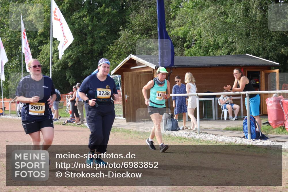 08.09.2024 - Airport Race Strokosch-Dieckow http://msf.ph/oto/6983852 08.09.2024 12:21:46 Ziel 473, 936, 1449, 2601, 2738 meine-sportfotos.de